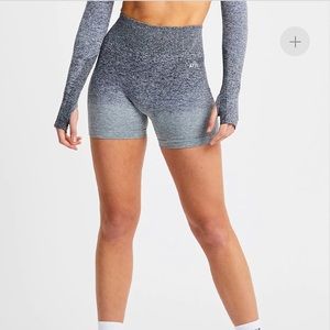 AYBLE pulse ombré shorts size medium